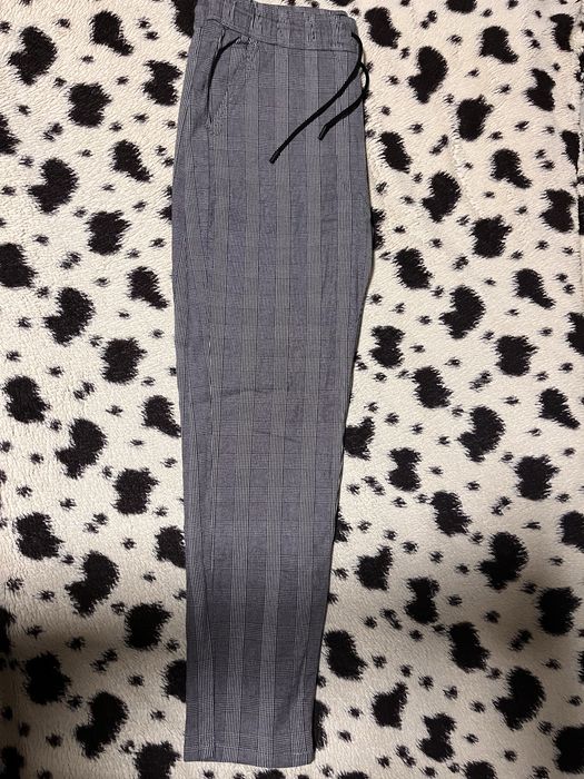 Штани чіноси в ідеальному стані