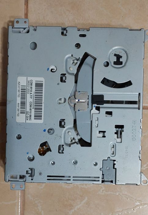 OEM CDM-M10 4.7/5 CD Механізм Roewe для VW / Ford / Chevrolet