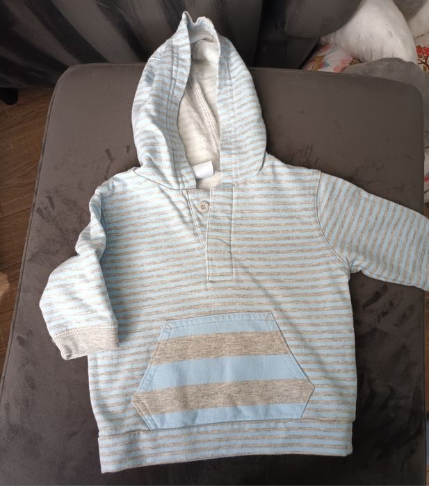 Bluzy, sweterek dla chłopca rozmiar 68