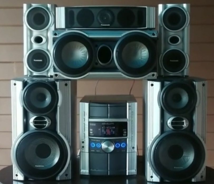 Музичний центр Panasonik vk 825 D