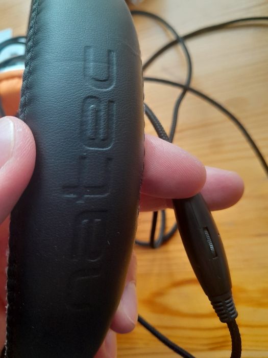 Słuchawki nauszne Natec czarne pomarańczowe Mini Jack