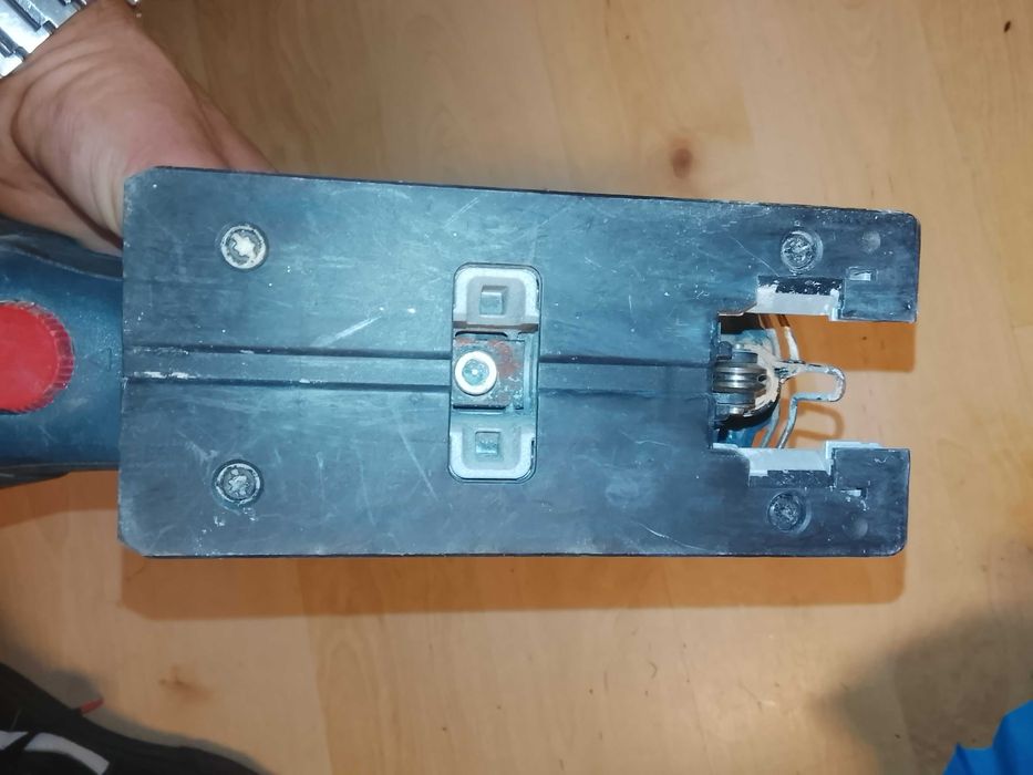 Wyrzynarka Bosch GST 18V-LI S