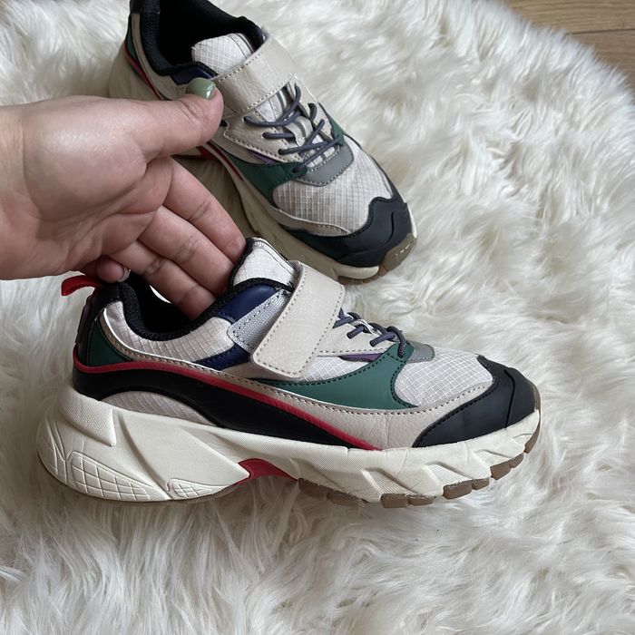 Кросівки 34 р.zara