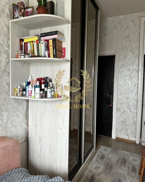 Продаж кімнати в комунальній квартирі біля м. Нивки