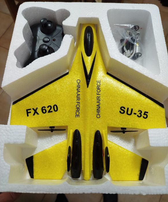 Avião RC FX-620 SU-35 (China Air Force) - NOVO