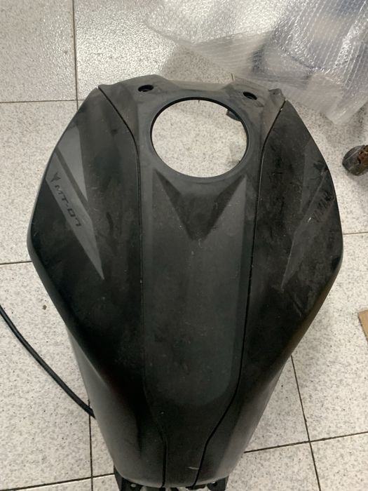 Yamaha MT 07  Peças (Ler anunçio)