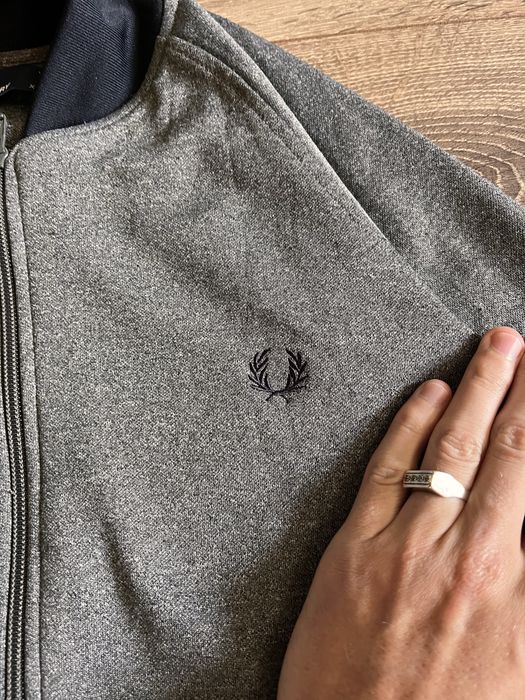 Casual Олімпійка від Fred Perry