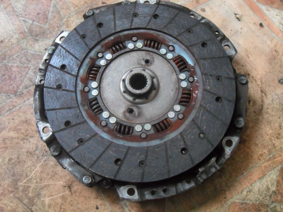Sprzęgło dwumasowe dwunasta Vectra c fiat Croma  1.9 CDTI 130