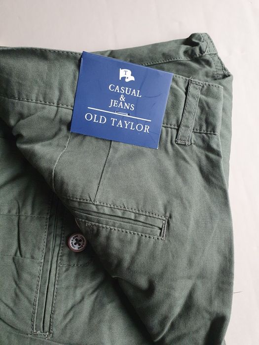 Calças em sarja  marca old taylor novas ( regular) t. 44 r) novas  t4