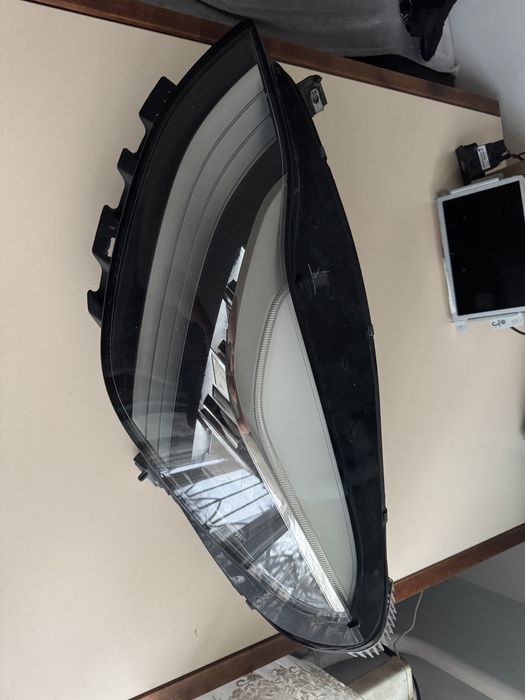 Фара ліва Tesla Model 3 Y Оргінал. Дорест. Без лінзи