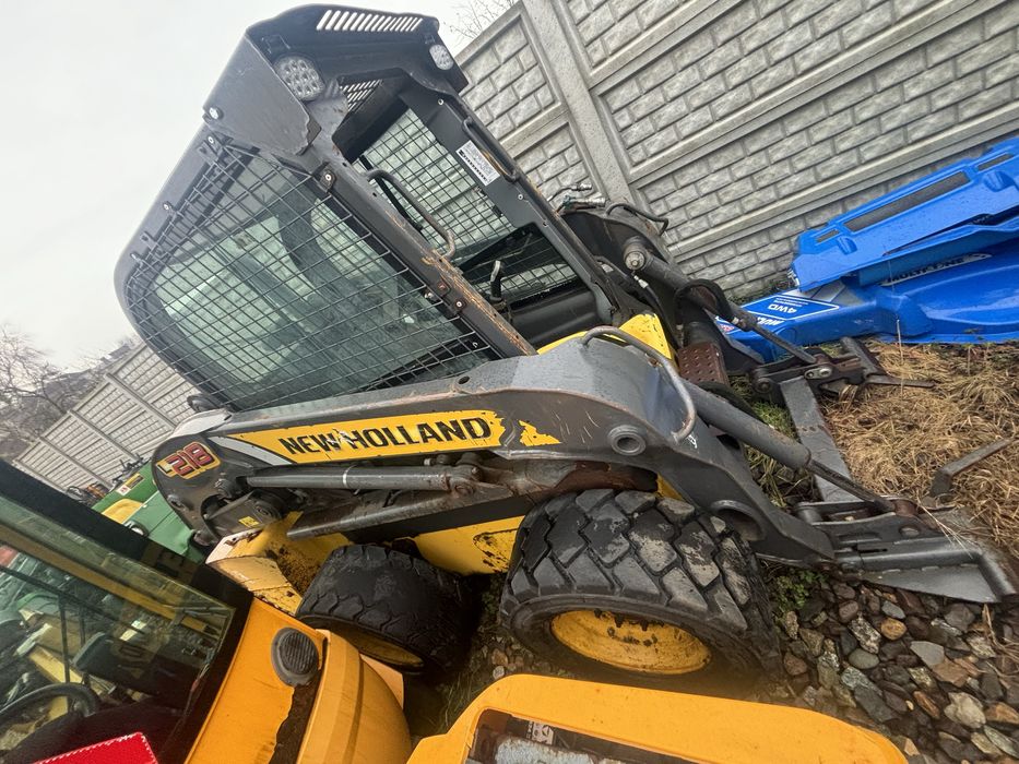 Ładowarka Miniładowarka New Holland L 218 + Krokodyl