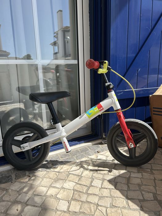 Bicicleta de aprendizagem sem pedais