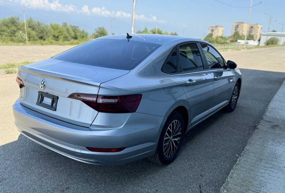 Volkswagen Jetta 2020 1.4 TFSI AT 147 к.с.Base