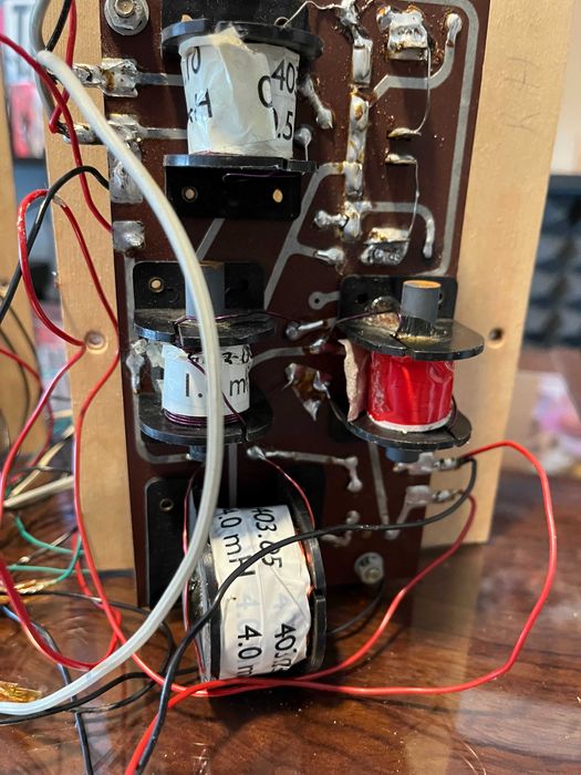 Crossover de três vias Vintage (Wharfedale)