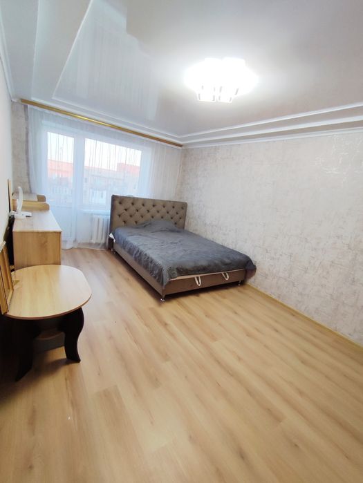 ~  Продаж 1-кімнатної квартири, вул. Генерала Безручка 5, р-н Північни