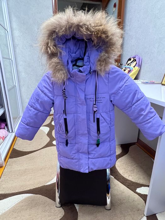 Куртка зимова на дівчинку 5 років