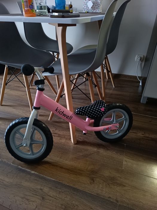 Nowy rowerek biegowy