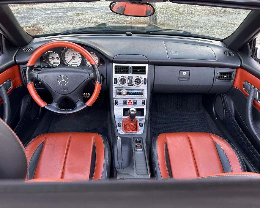 Mercedes-Benz SLK230K Versão DESIGNO – Certificado Interesse Histórico