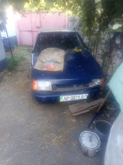 Продам ваз 2103 и Славуту