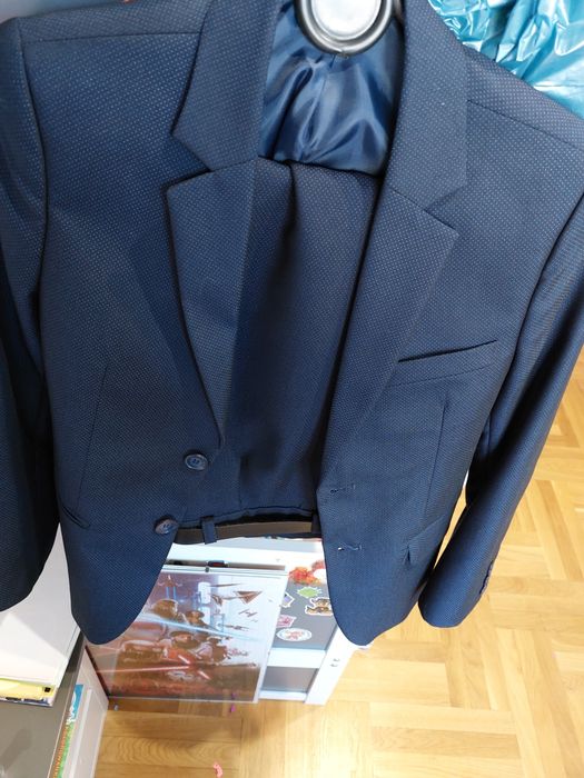 Garnitur granatowy rozmiar 142