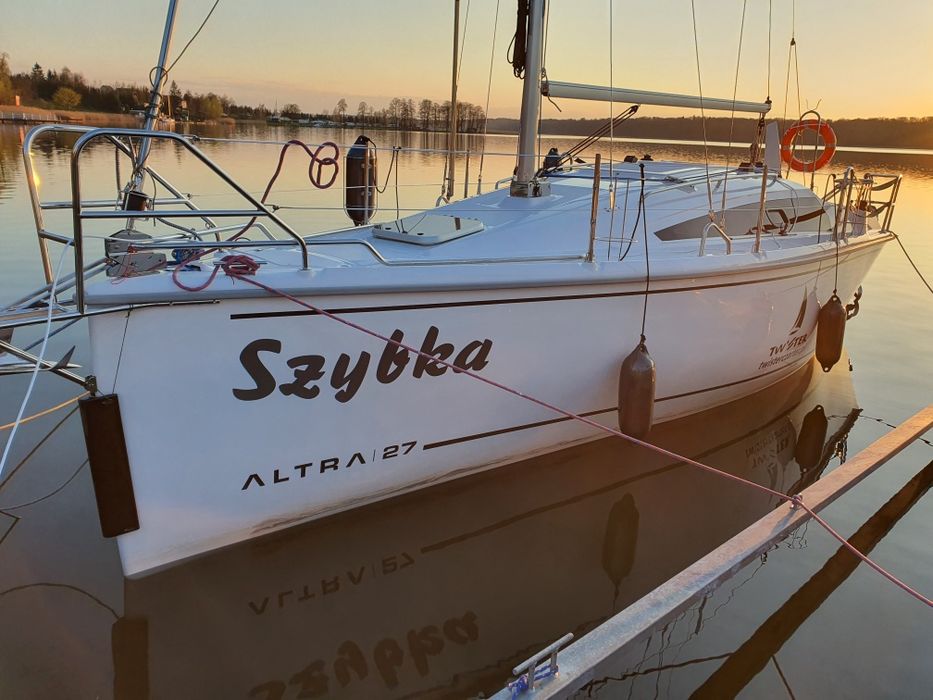 Czarter jachtów na Jezioraku, rejsy Iława Jeziorak