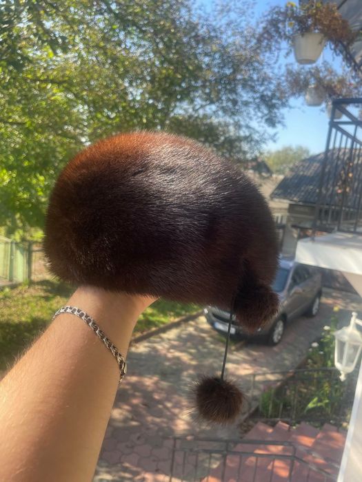 Шапка з хутра норки