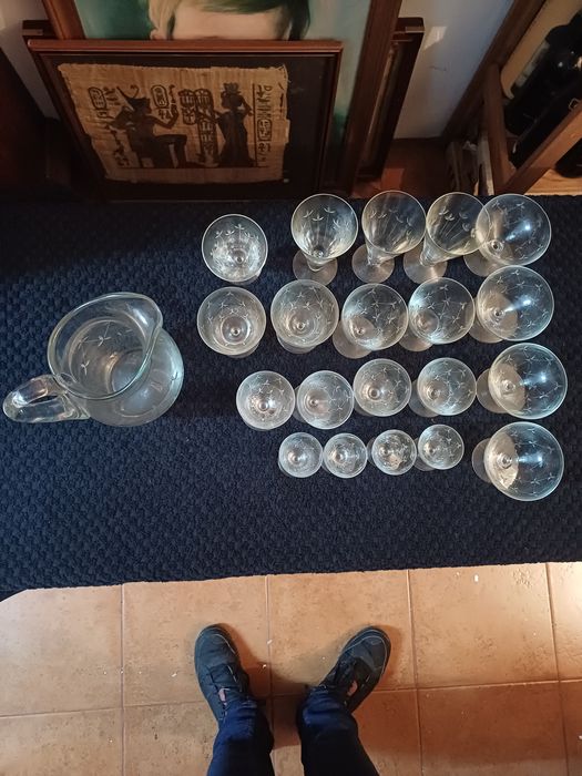 Serviço de copos anos 60