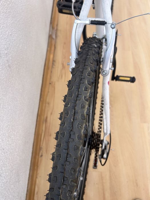 Bicicleta usada apenas 1 vez