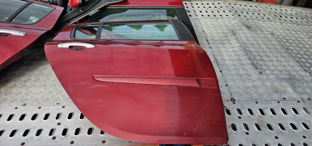 Drzwi Zderzak Klapa Reanult CLIO 3 bordowe  DV727 bdb stan