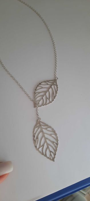 Цепочка бижутерия.