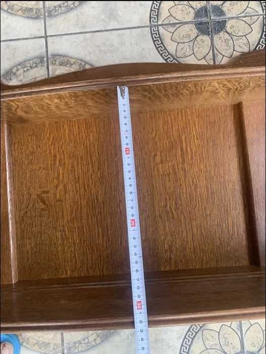 Деревянная полка. Дубовая полка. Кухонная полка