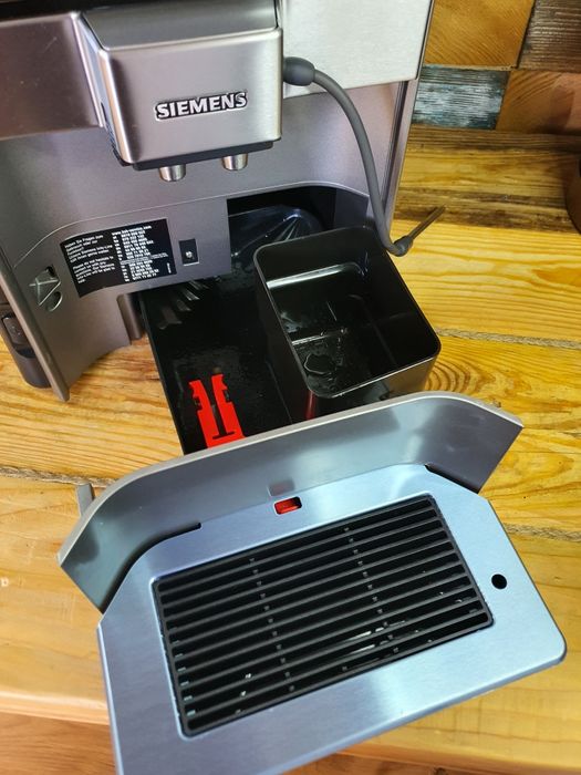 Jak nowy z gwarancją 3 miesiące! ekspres Siemens eq.6 s500+