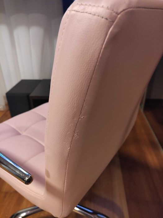 fotel biurowy obrotowy