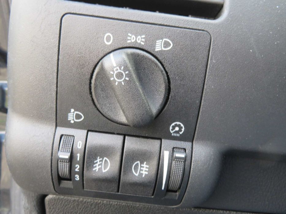 Opel Zafira 1.6 i Sport AC 7 Lugares