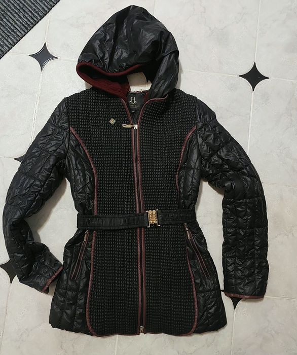 Женская осенняя курточка китай новая