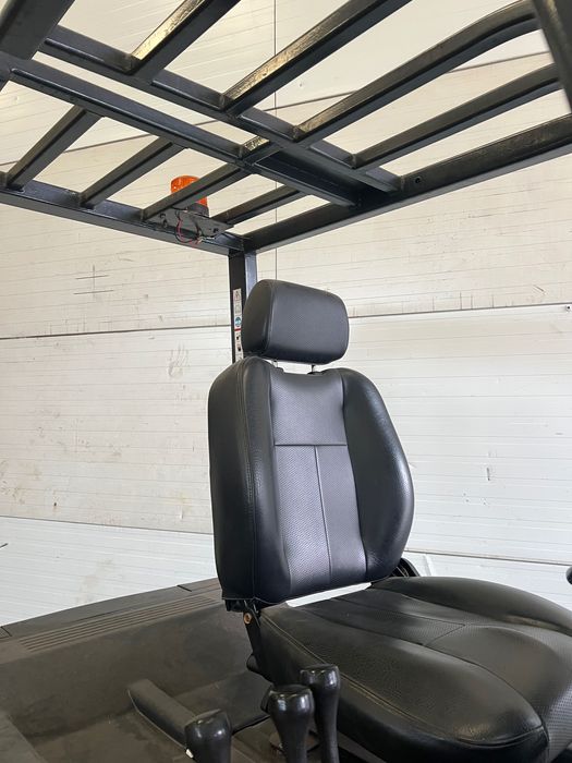 Empilhador FIAT Elétrico 3500kg 2011