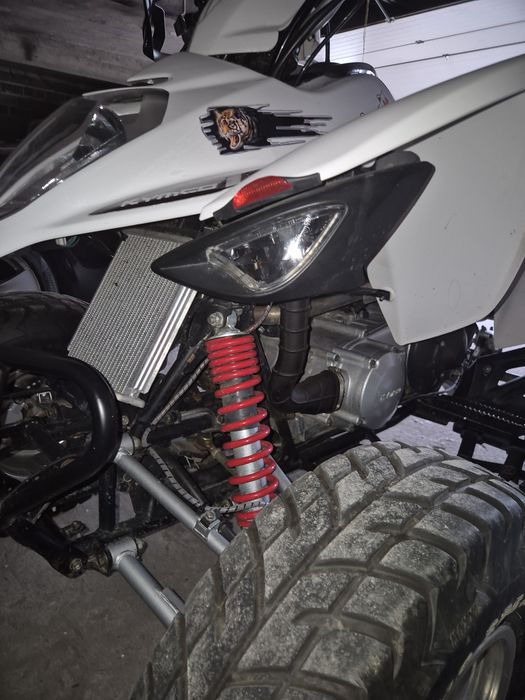 Quad kymco maxxer 300