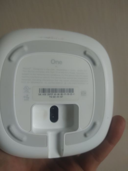 Пара колонок Sonos One SL и Sonos One A100 WiFi