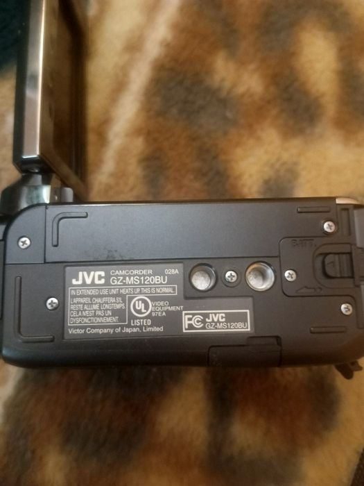 Продам jvc everio