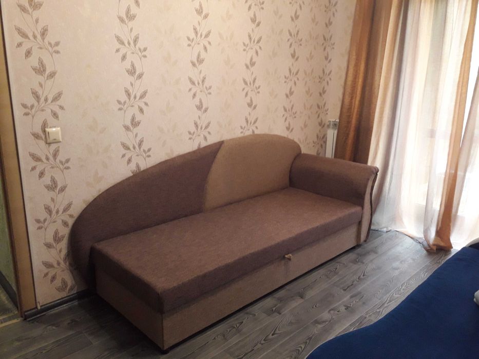 ЦЕНТР, вул. Центральна, подобово, погодинно Павлоград