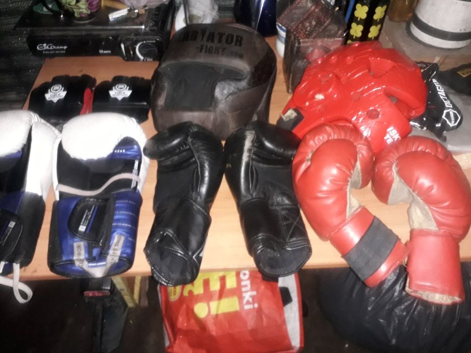 Rękawice bokserskie Plus ochraniacze