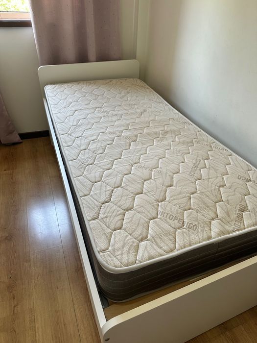 Cama Solteiro IKEA + Colchão