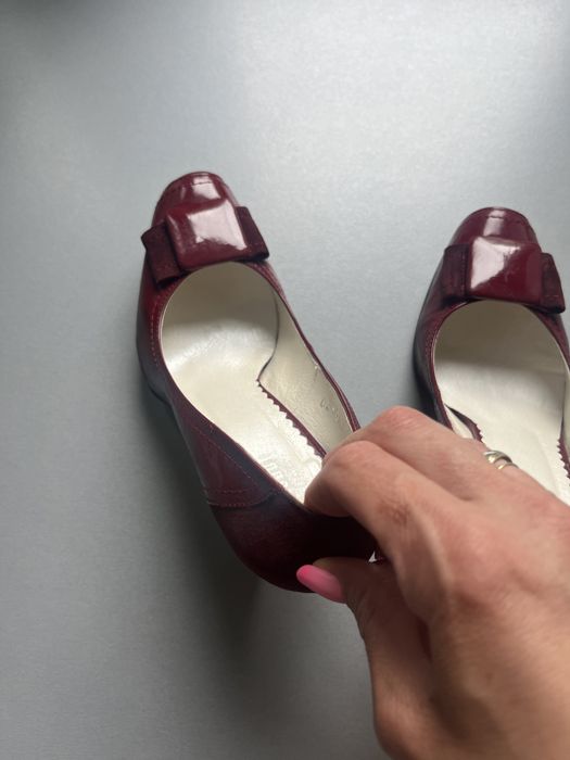 Czółenka 37 skóra lakierowana