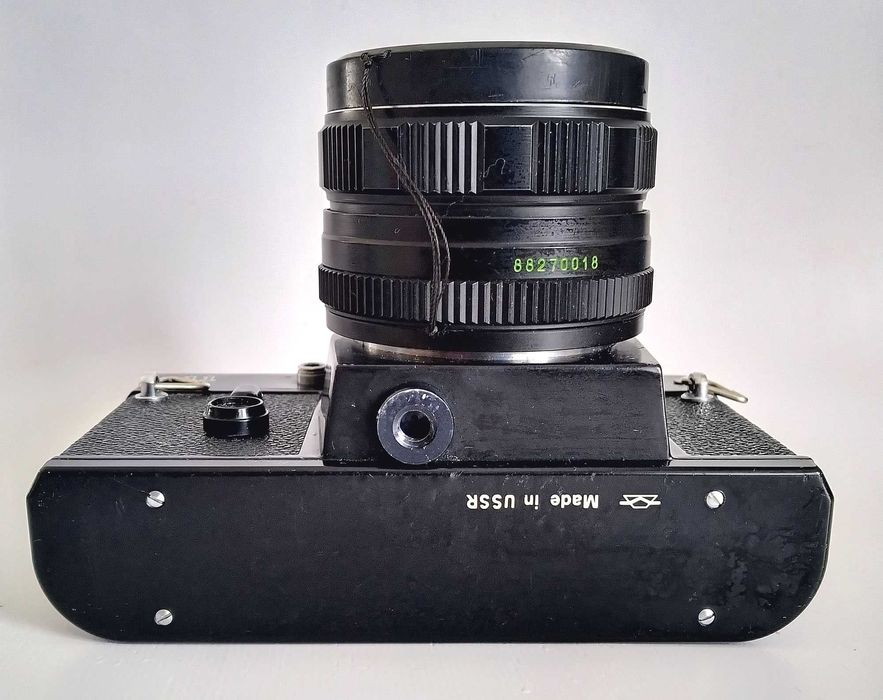 Дзеркальний фотоапарат Зеніт 11 з Helios - 44M - 4   2/58.