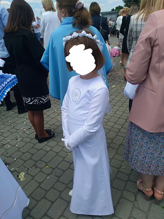 Sukienka, alba komunijna