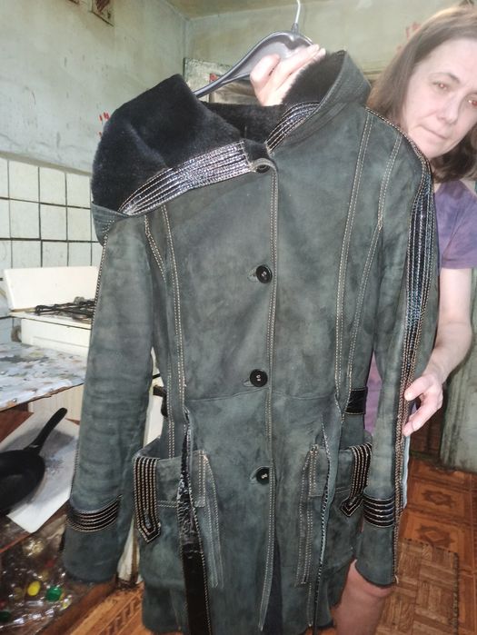 Продам дубленку.