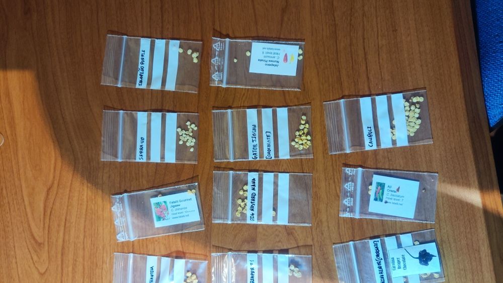 Pimentas atómicas (32 variadades)