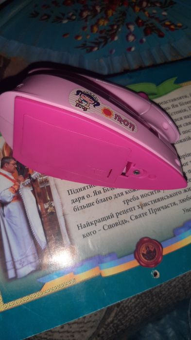 Продам музичний дитячий пилосос,утюжок"Disney"