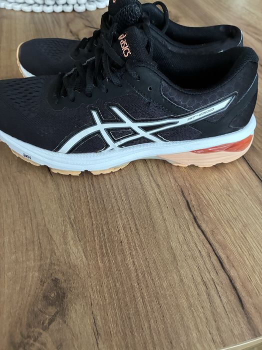 Sneakersy Asics 40
