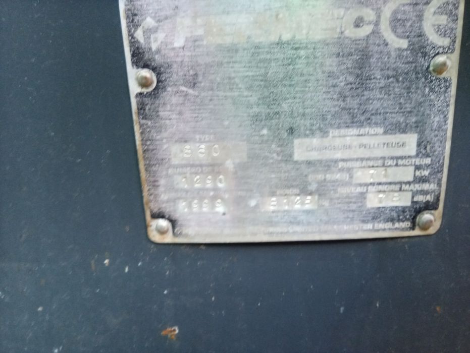 Koparko-ładowarka Fermec 860